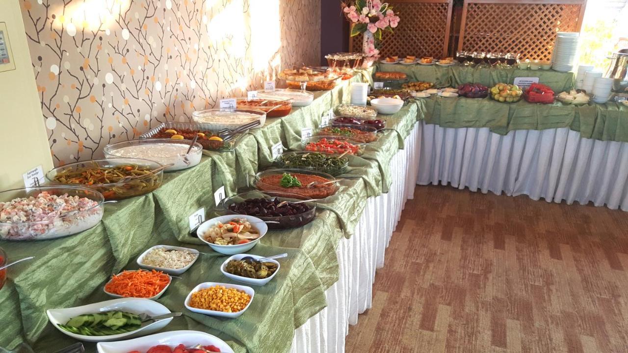 Alize Resort Hotel Yenifoca ภายนอก รูปภาพ