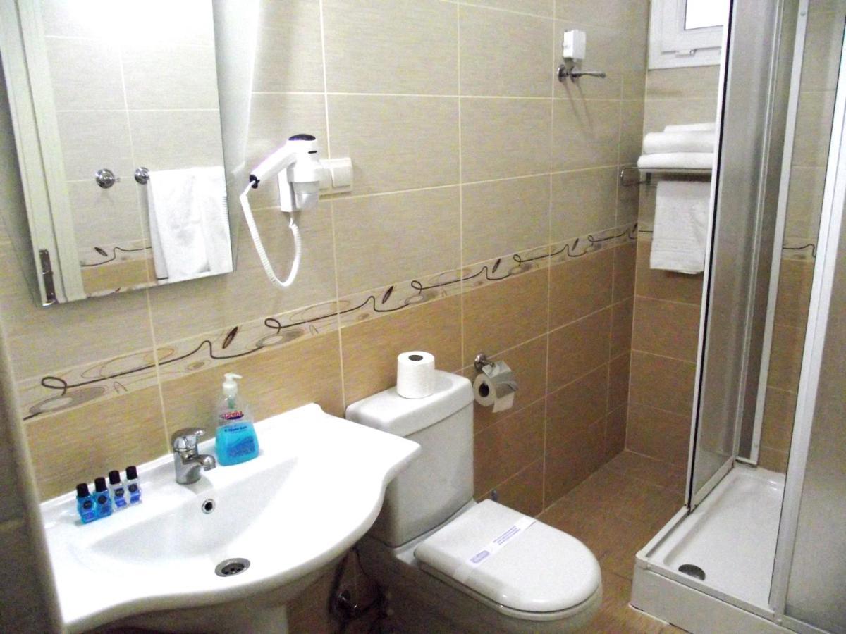 Alize Resort Hotel Yenifoca ภายนอก รูปภาพ